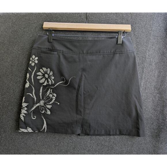 Adidas Climacool Black Floral SKORT, SZ 2 Pockets, Zipper Side, 100% Poly - Picture 1 of 8